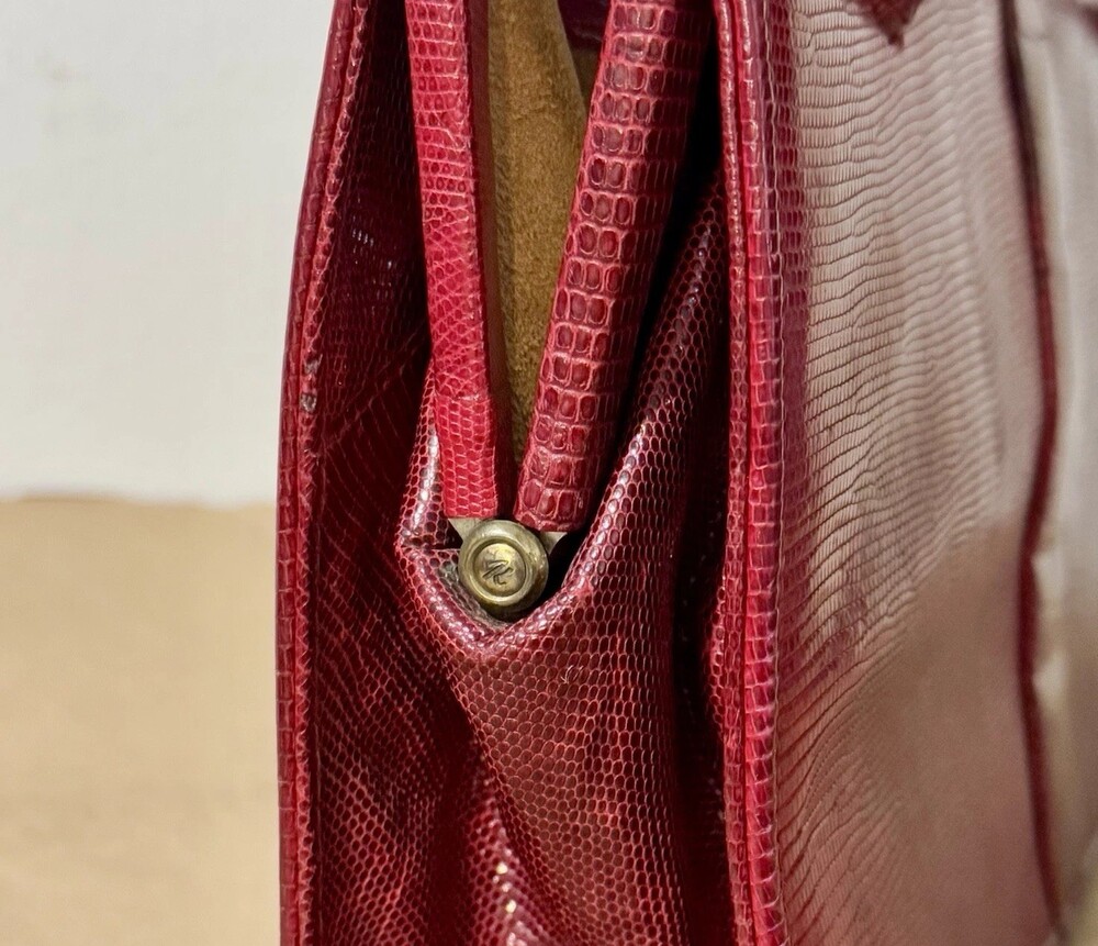 Vintage 1960s est Burgundy Lizard Skin Handbag Gold Clasp Double Handle Purse - Picture 6 of 10